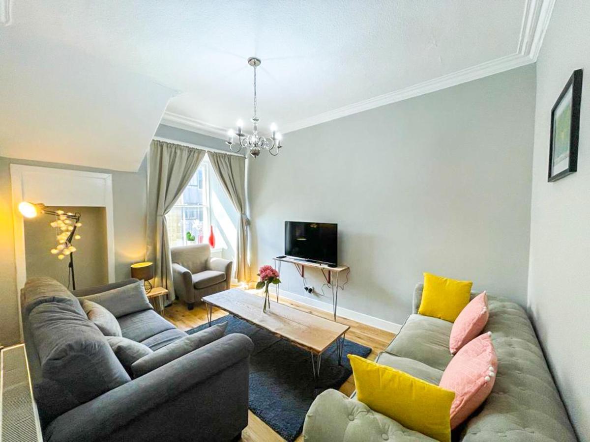 Charming 3 Bed In Old Town * 爱丁堡